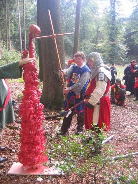 DeusVult046